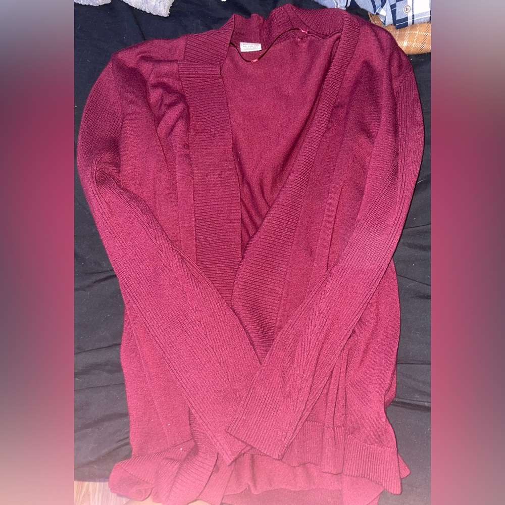 Cardigan sweater